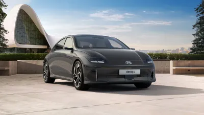 IONIQ 6